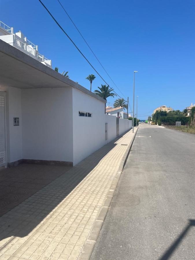 4 Personas, Amplias Terrazas Y 2oo Mt De La Playa Appartement